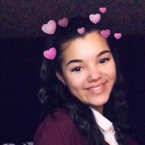 Meet your Posher, Whitney